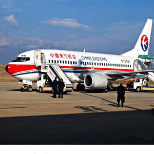 安顺黄果树机场货运航空快运业稳步发展的原因是什么？